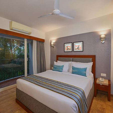 Noah Sky Suites Kochi Exterior photo